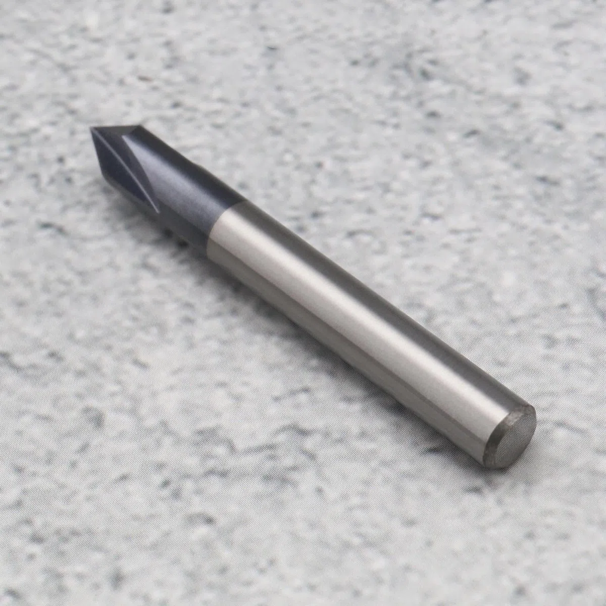 Fresa per smusso 3 flauti 60 gradi 6mm Shank TiAlN rivestito in carburo di tungsteno solido V Groove Router Bit per intaglio scanalatura a V CNC Lettering Signs Chamfering End